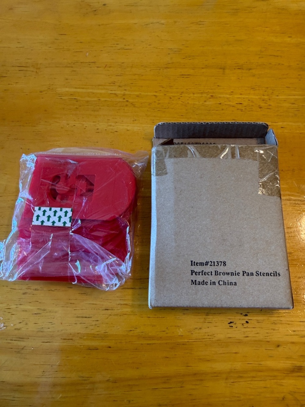 Perfect Brownie Pan Stencils. New in package